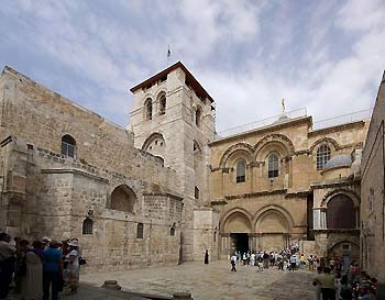 entance to Holy Sepulchre in Jerusalem