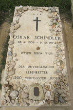 oskar schindler grave oskar schindler grave