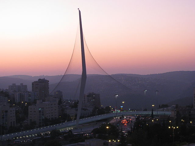 Jerusalem Calatrava bridge of strings